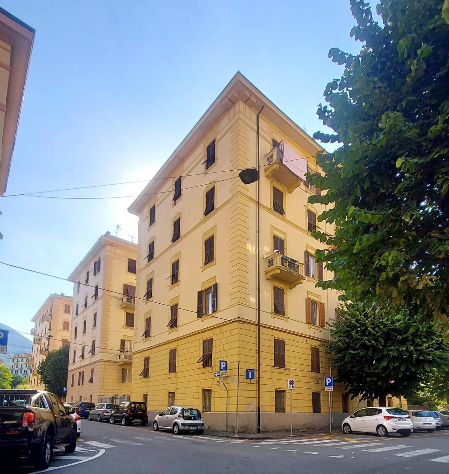 Green Central House Apartment Специя Екстериор снимка